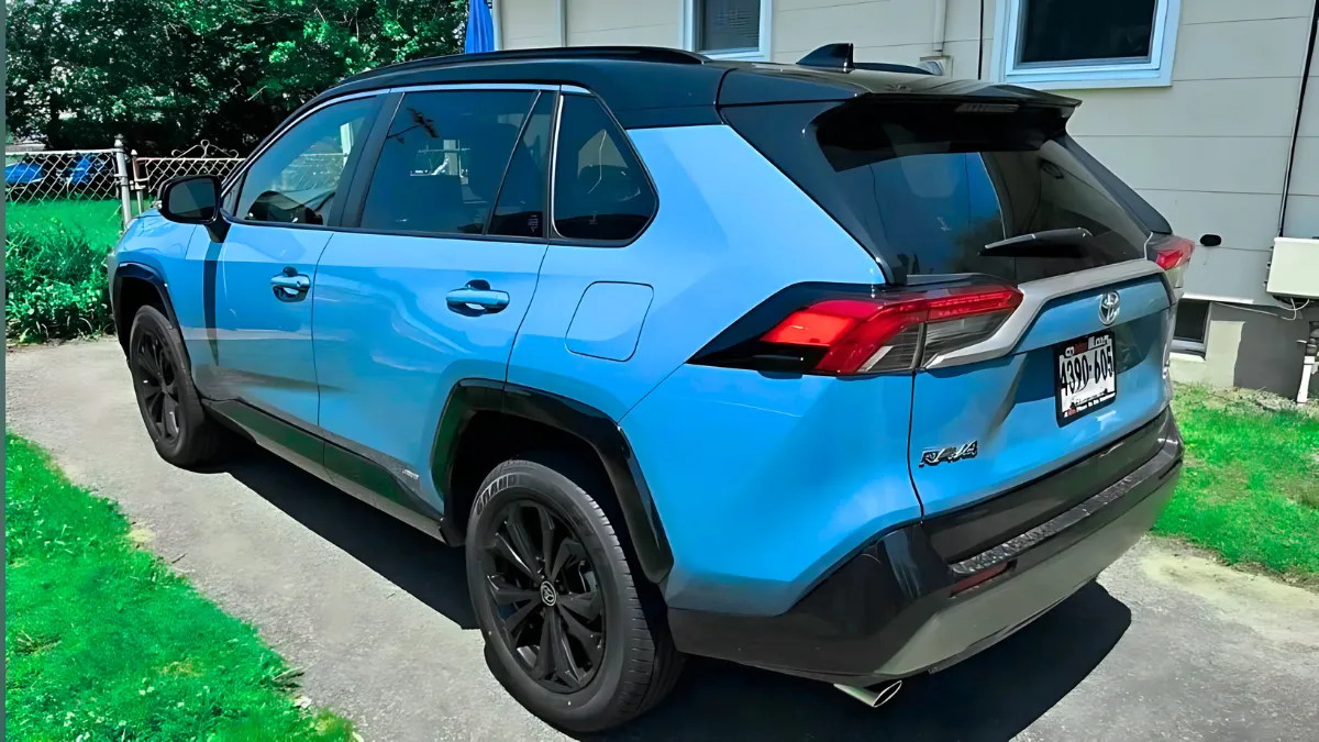 Toyota RAV4 2025